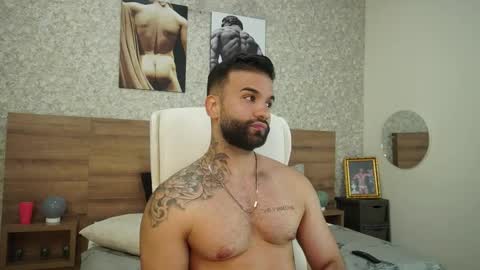 Snapshot of mark_hazze chatting on 15, 1, 2025 Mark online show from 15, 1, 2025