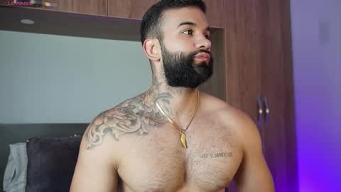 Snapshot of mark_hazze chatting on 4, 10, 2025 Mark online show from 4, 10, 2025