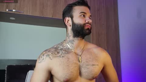 Snapshot of mark_hazze chatting on 16, 10, 2025 Mark online show from 16, 10, 2025