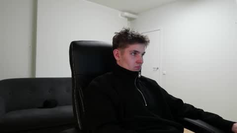 Snapshot of mark_karson chatting on 16, 12, 2025 MARK KARSON online show from 16, 12, 2025