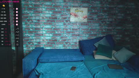 Mark online show from 20, 1, 2025