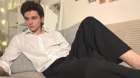 Mark online show from 2, 12, 2025