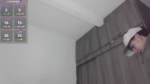 Snapshot of mark_rut chatting on 25, 12, 2024 MODEL Mark Rut online show from 25, 12, 2024