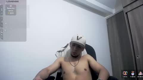 Snapshot of mark_rut chatting on 12, 2, 2025 MODEL Mark Rut online show from 12, 2, 2025