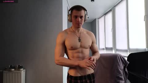 Mark online show from 4, 2, 2025