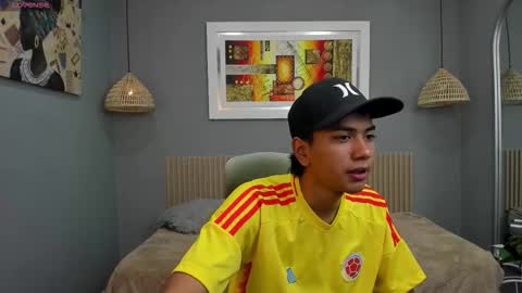 Snapshot of markbowie chatting on 2, 10, 2025 markbowie online show from 2, 10, 2025