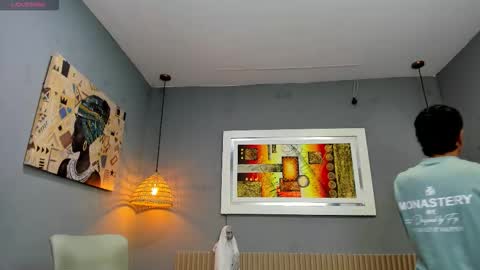 Snapshot of markbowie chatting on 6, 11, 2025 markbowie online show from 6, 11, 2025