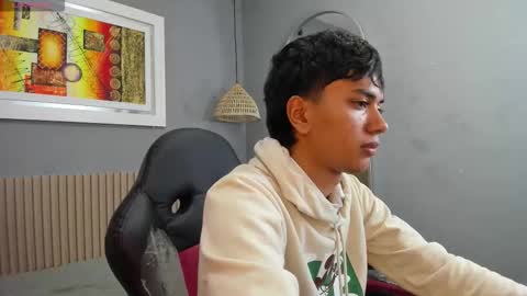 Snapshot of markbowie chatting on 13, 11, 2025 markbowie online show from 13, 11, 2025