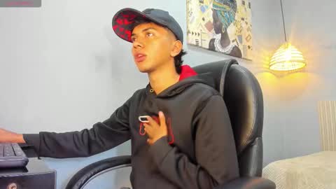 markbowie online show from 4, 12, 2025