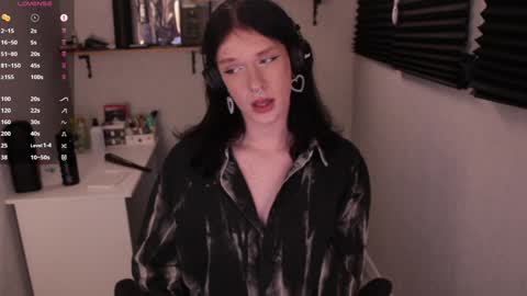 Mark online show from 17, 1, 2025