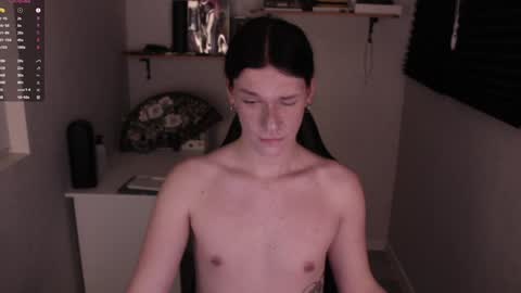 Mark online show from 2, 2, 2025