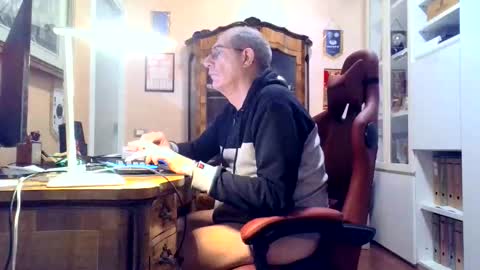 markmarkmark00 online show from 15, 1, 2026