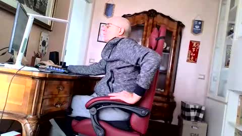 markmarkmark00 online show from 5, 2, 2026