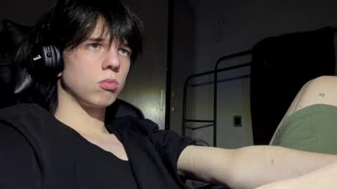 Mark online show from 11, 4, 2026