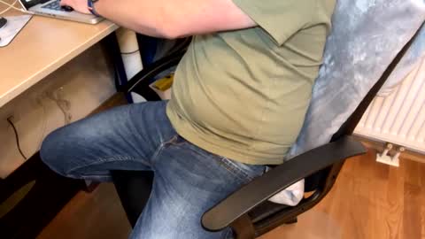 markus1987graz online show from 4, 3, 2025