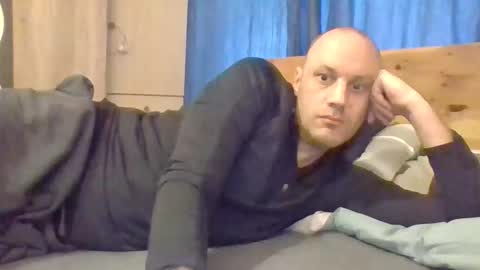 markus_7 online show from 28, 9, 2025