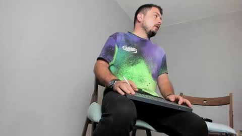 Snapshot of markwaynescr chatting on 6, 10, 2025 MARK online show from 6, 10, 2025