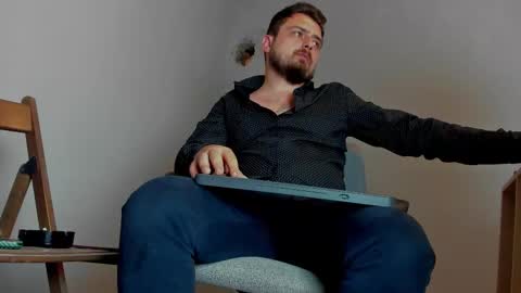 Snapshot of markwaynescr chatting on 16, 11, 2025 MARK online show from 16, 11, 2025