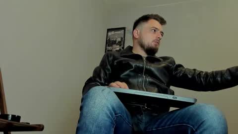 Snapshot of markwaynescr chatting on 26, 11, 2025 MARK online show from 26, 11, 2025