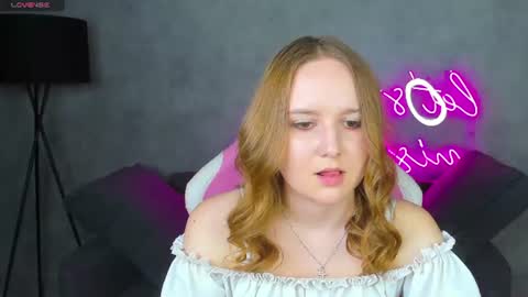 Snapshot of marlyn_owen chatting on 22, 6, 2026 Emmaa online show from 22, 6, 2026