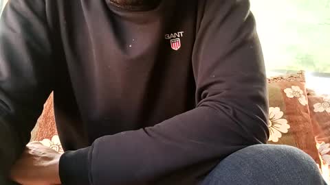 Snapshot of marocreda33 chatting on 6, 2, 2025 marocreda33 online show from 6, 2, 2025