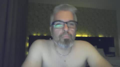 Snapshot of marriedcock1980 chatting on 22, 9, 2025 marriedcock1980 online show from 22, 9, 2025