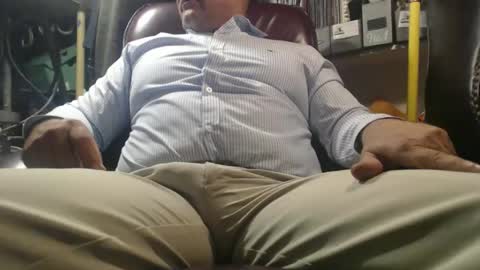 only fans marrieddad19751975 online show from 12, 4, 2026