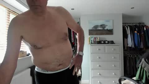 Snapshot of marriedhunguk chatting on 20, 5, 2026 JOHN online show from 20, 5, 2026