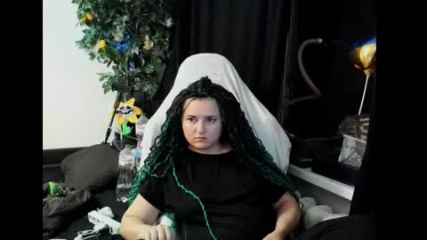 Snapshot of marry_paradisesi chatting on 18, 9, 2025 Marishka online show from 18, 9, 2025