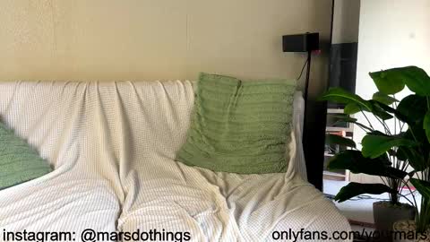 Snapshot of marsloveyou chatting on 1, 11, 2025 marsloveyou online show from 1, 11, 2025