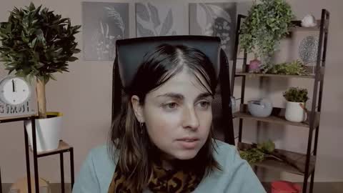 Snapshot of martaedams chatting on 4, 12, 2025 martaedams online show from 4, 12, 2025