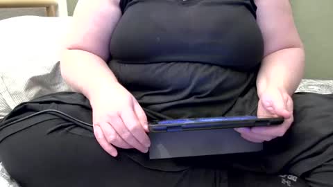 Snapshot of marthabriest chatting on 14, 6, 2026 Martha online show from 14, 6, 2026