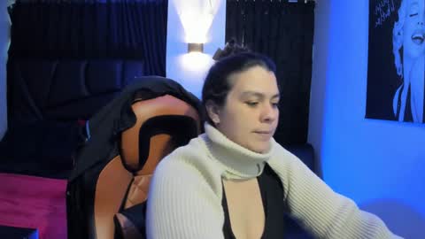   MARTINA   online show from 29, 1, 2025