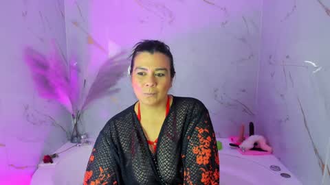   MARTINA   online show from 2, 2, 2025