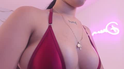 Snapshot of martina_gomezgomez chatting on 6, 2, 2026 online show from 6, 2, 2026