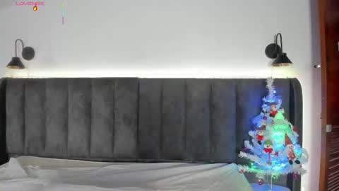 Snapshot of martina_jackson_ chatting on 23, 11, 2025 Laura online show from 23, 11, 2025