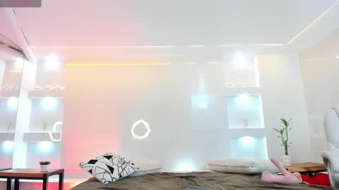 Martina  online show from 17, 2, 2025