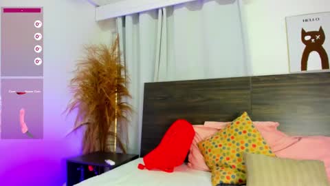 Snapshot of martina_miiller chatting on 6, 2, 2025 martina mIIler online show from 6, 2, 2025