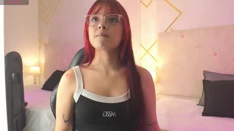 Martina  online show from 15, 12, 2025