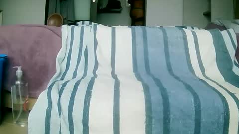 Play with me I obey I promise  online show from 22, 3, 2026