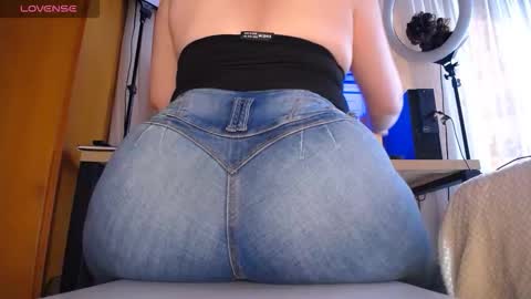 Antonella Martini online show from 2, 10, 2025