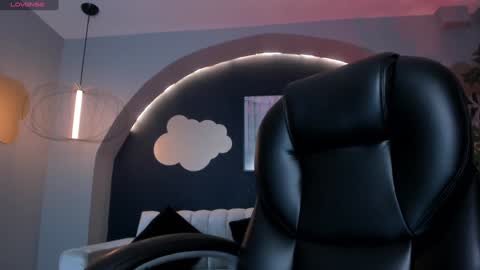 Snapshot of martinnabonnet chatting on 9, 1, 2025 Martinna Bonnet online show from 9, 1, 2025