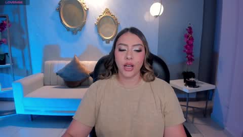 Snapshot of martinnabonnet chatting on 23, 1, 2025 Martinna Bonnet online show from 23, 1, 2025