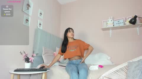 Snapshot of mary_cute9 chatting on 23, 10, 2025 mary_cute9 online show from 23, 10, 2025