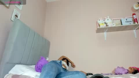 Snapshot of mary_cute9 chatting on 26, 11, 2025 mary_cute9 online show from 26, 11, 2025