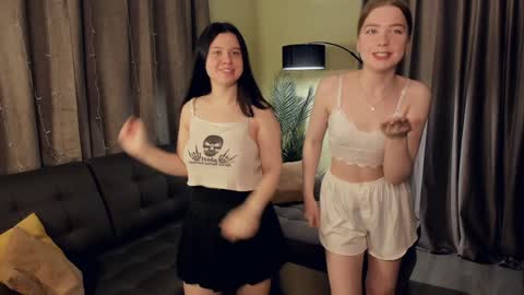 Mary online show from 1, 2, 2025