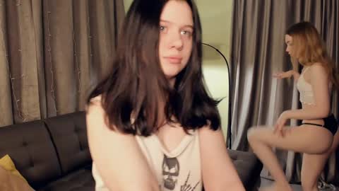 Mary online show from 1, 2, 2025