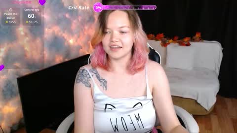 Snapshot of mary_lunar chatting on 9, 9, 2025 Mary online show from 9, 9, 2025