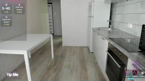 Mary Mey online show from 1, 4, 2026