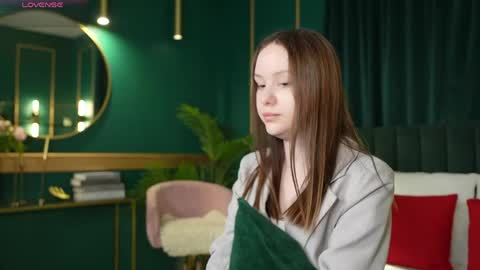 yours fetish mary online show from 31, 5, 2026
